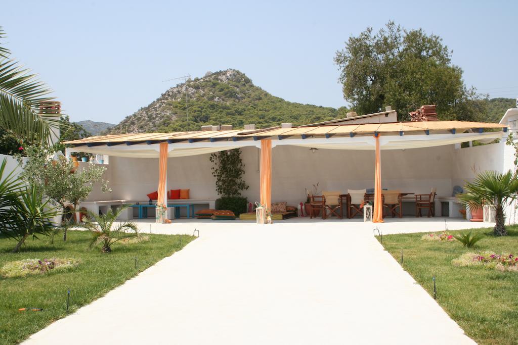 Helios Hotel Agia Marina  Eksteriør billede